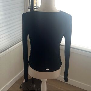ALO YOGA Long-Sleeve Black Ribbed Top